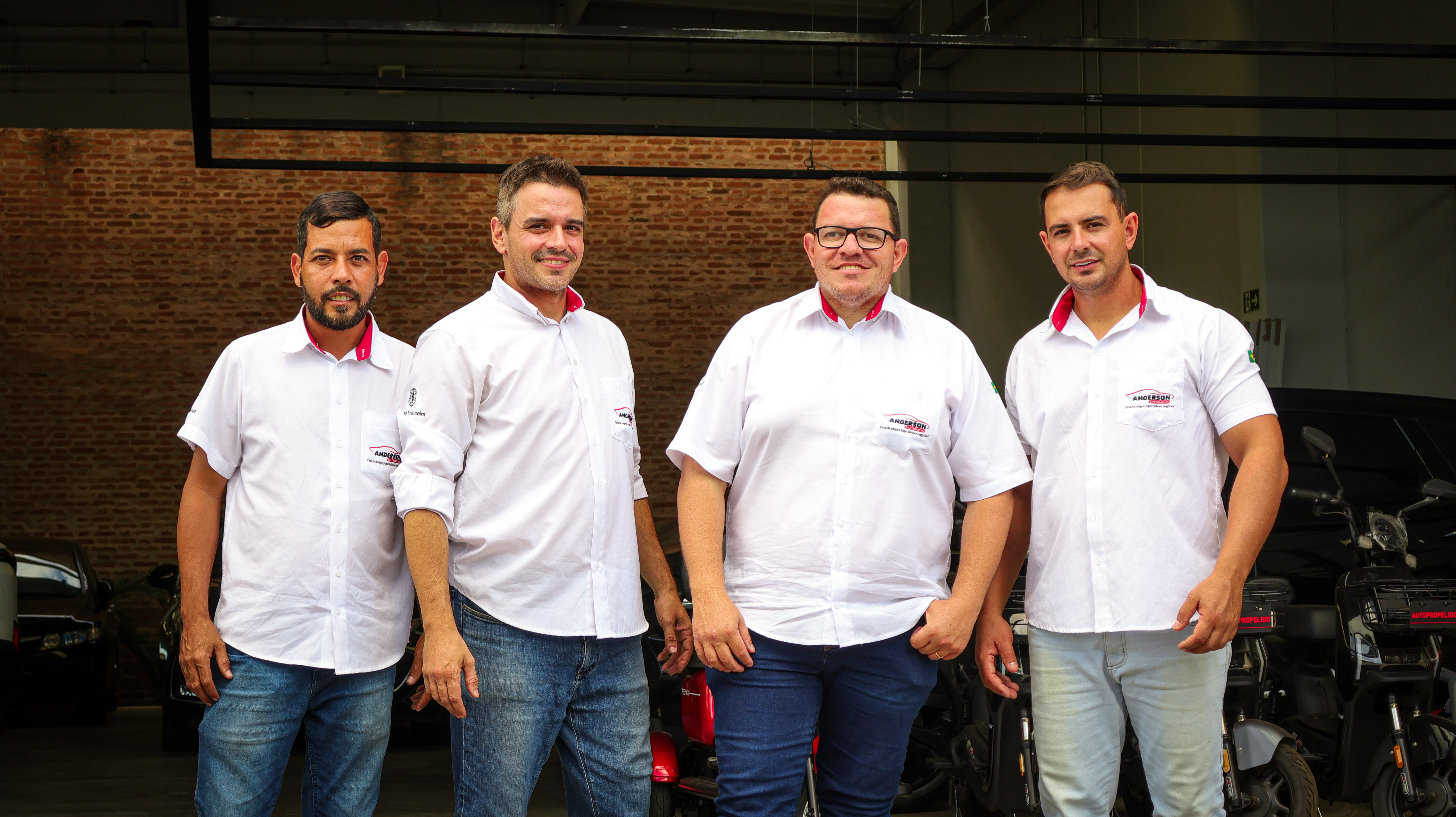 Equipe de vendas Anderson Multimarcas - foto 1