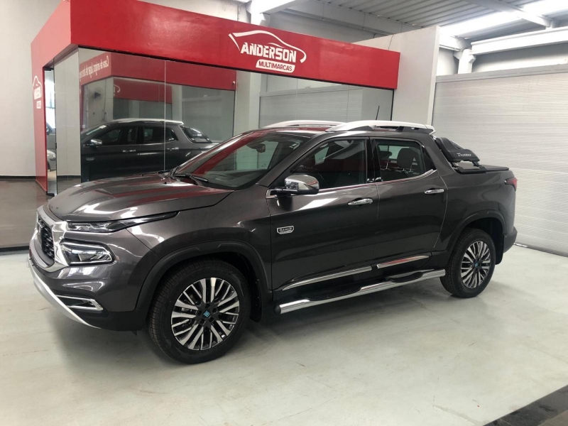 Fiat TORO 2.0 16V TURBO RANCH 4WD Fiat TORO 2.0 16V TURBO RANCH 4WD