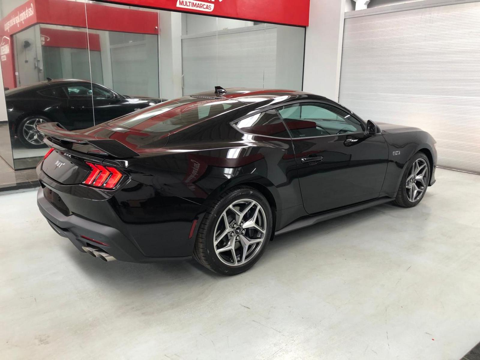 Ford MUSTANG 5.0 V8 GT PERFORMANCE SELECTSHIFT - foto 7