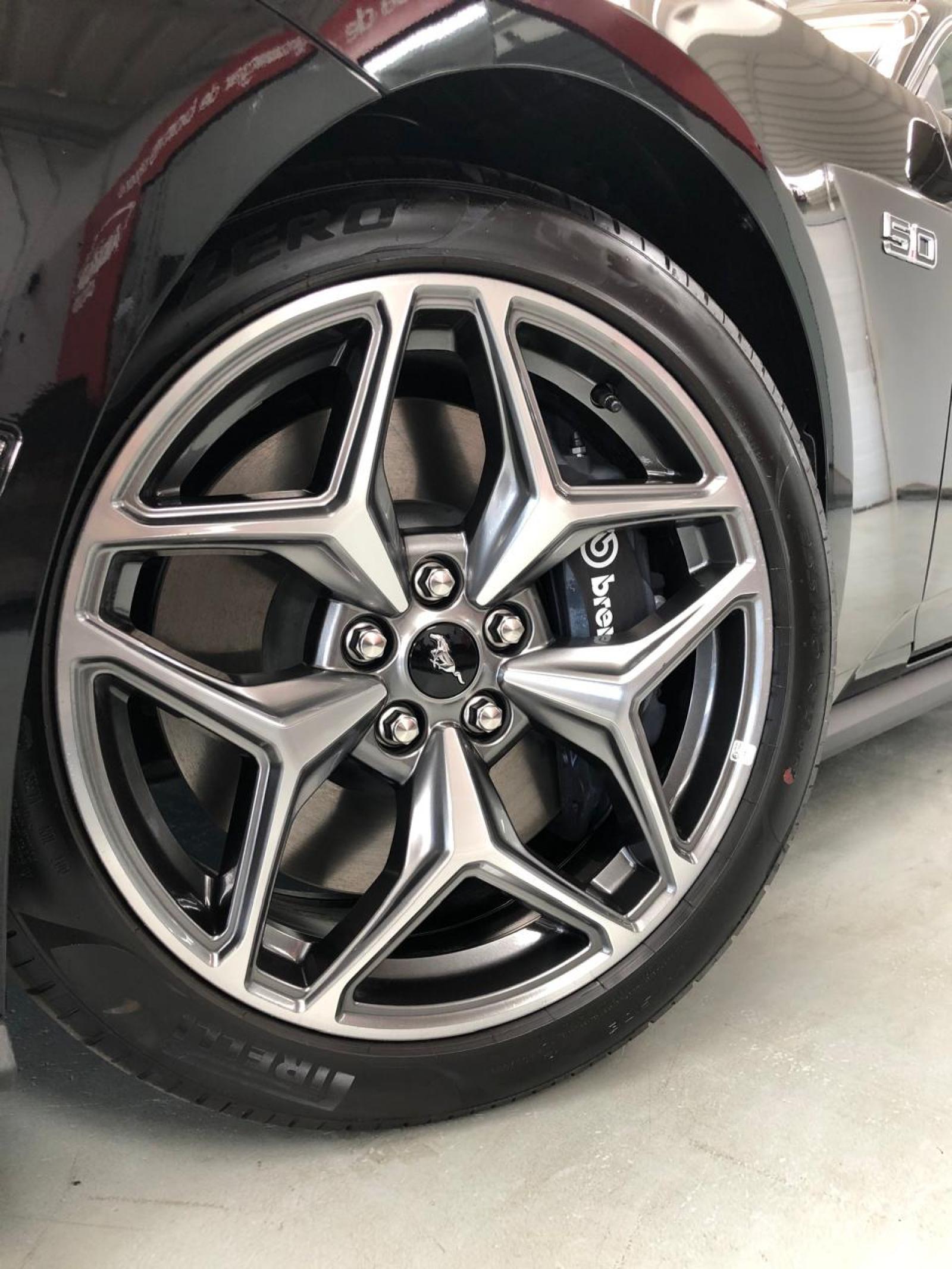 Ford MUSTANG 5.0 V8 GT PERFORMANCE SELECTSHIFT - foto 6