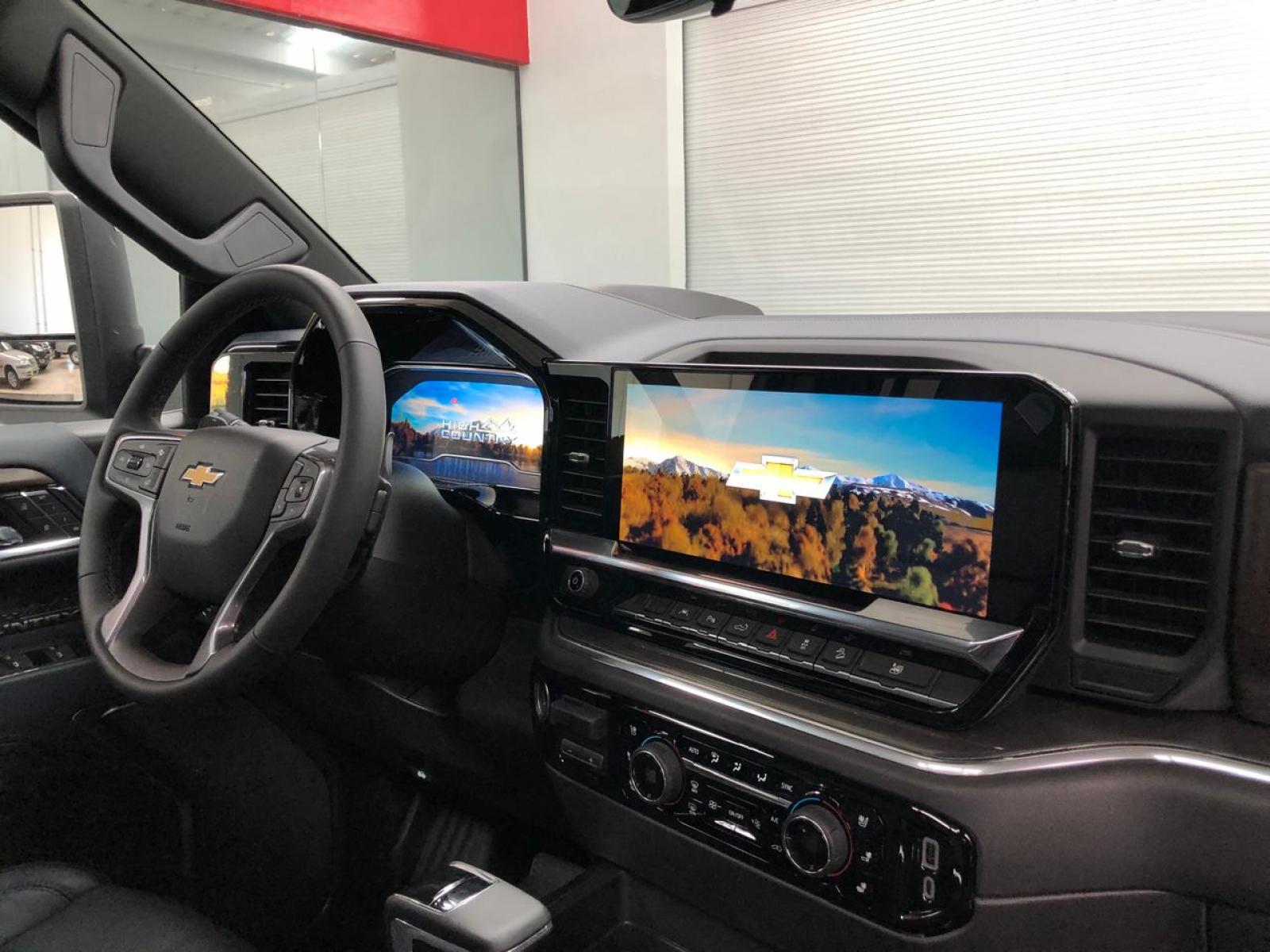 Chevrolet SILVERADO 5.3 V8 HIGH COUNTRY 4X4 - foto 17