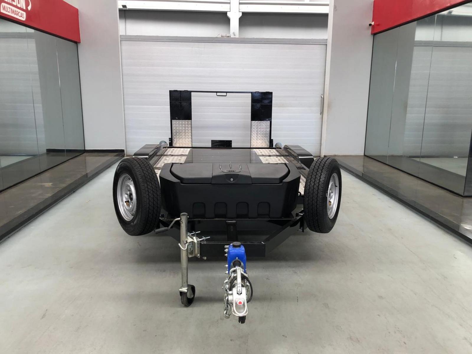 REBOQUE ULTRA RACING - foto 3