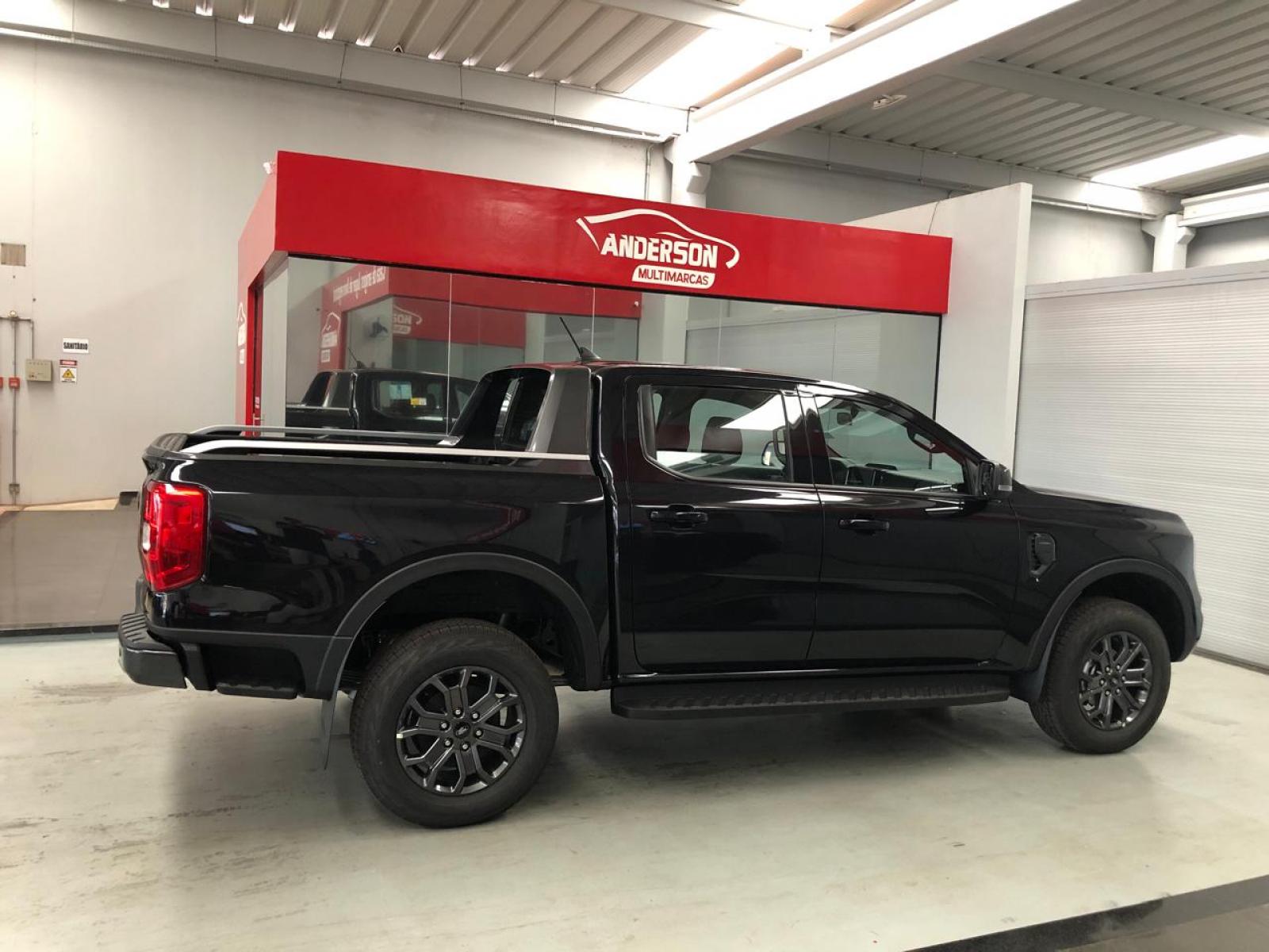 Ford RANGER BLACK V6 CD - foto 4