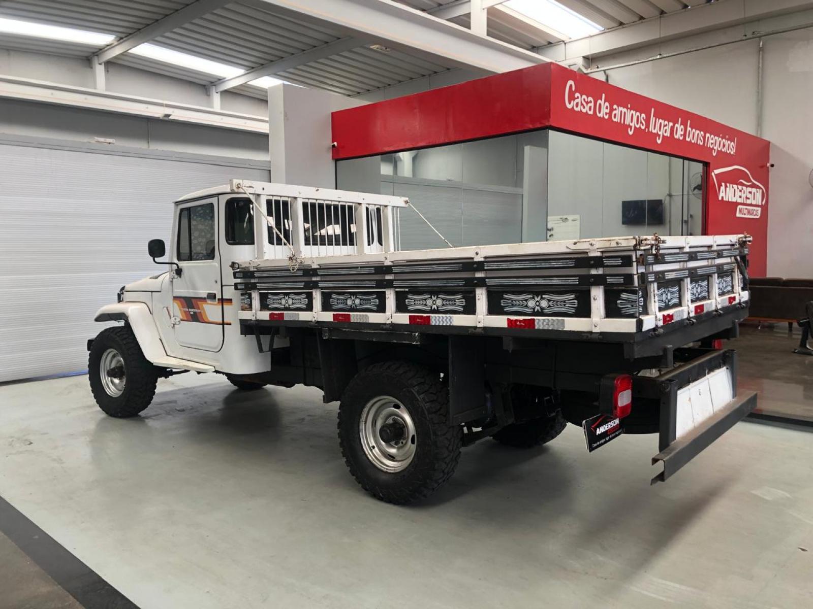 Toyota BANDEIRANTE 4X4 - foto 5