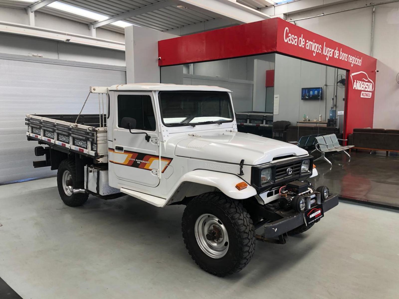 Toyota BANDEIRANTE 4X4 - foto 2