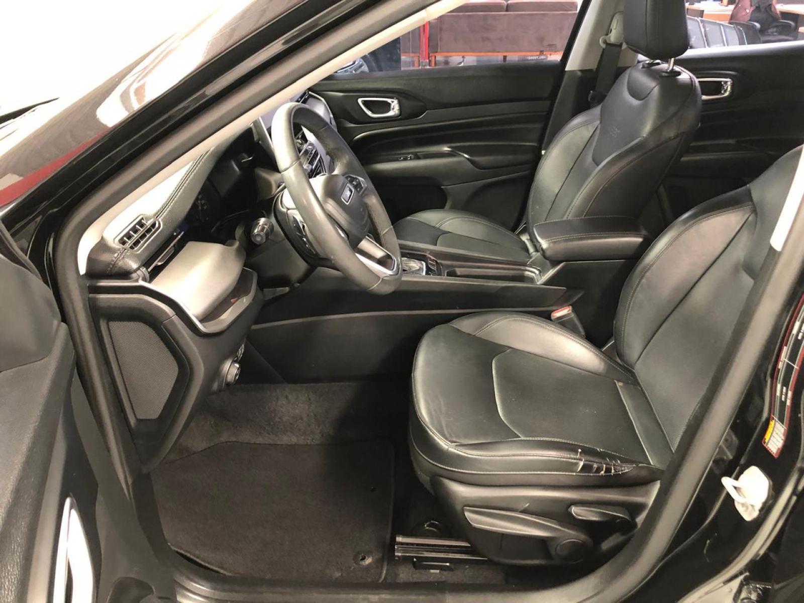 Jeep COMPASS 1.3 T270 TURBO LONGITUDE - foto 8