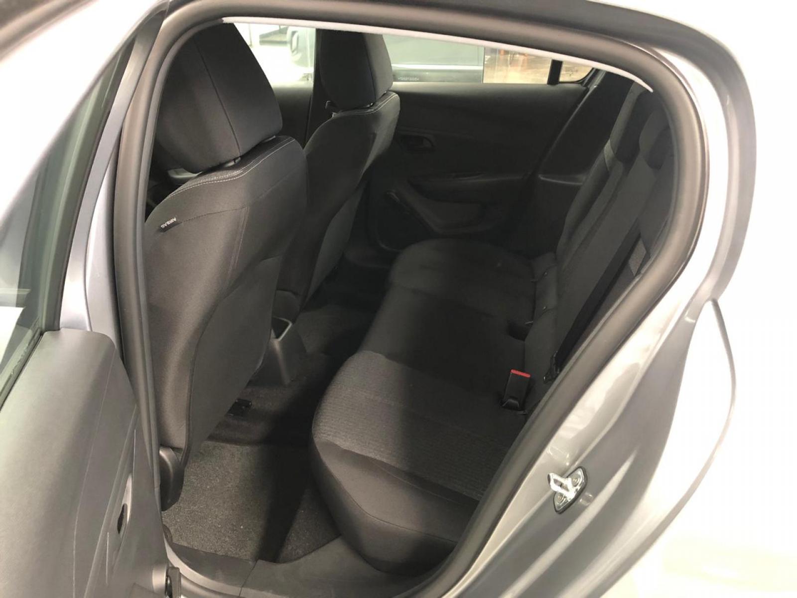 Peugeot 208 1.0 ACTIVE - foto 10