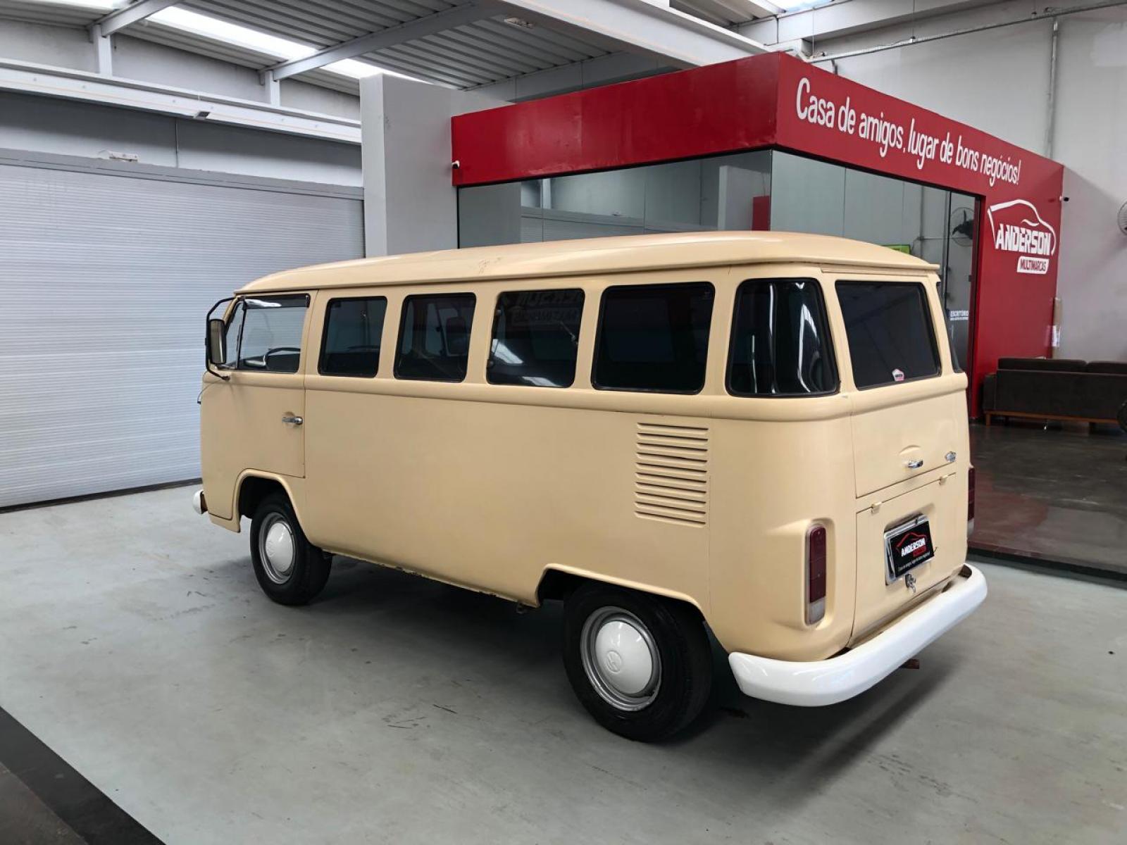 Volkswagen KOMBI - foto 5