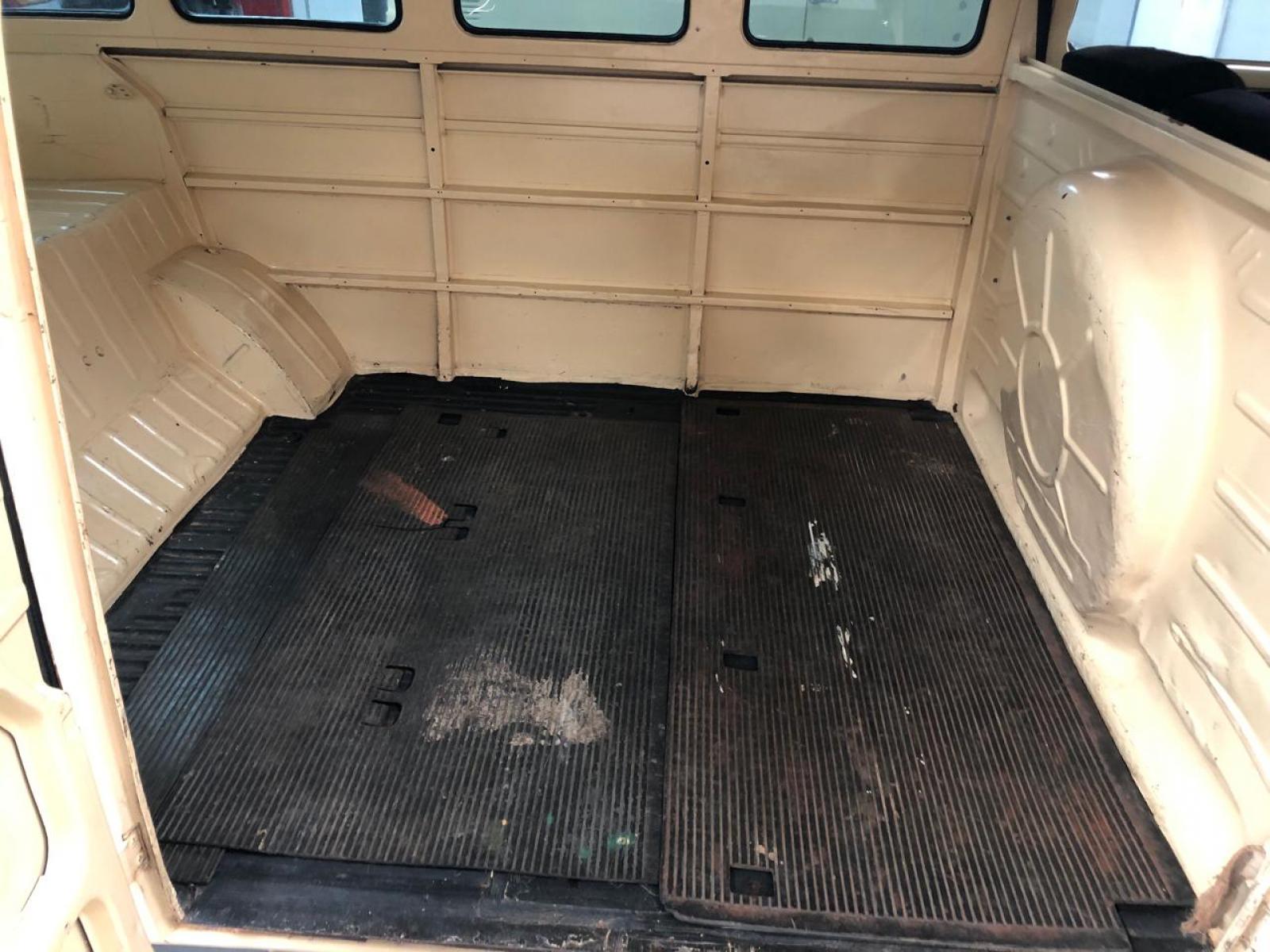 Volkswagen KOMBI - foto 11