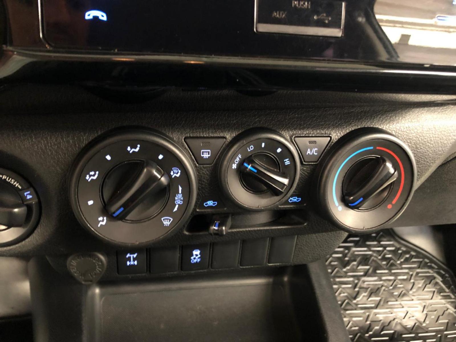 Toyota HILUX 2.8 4X4 CD - foto 13