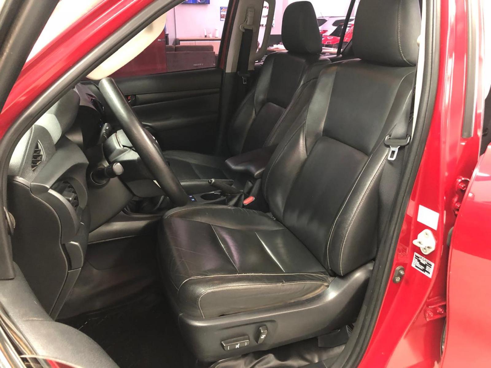 Toyota HILUX 2.8 4X4 CD - foto 9