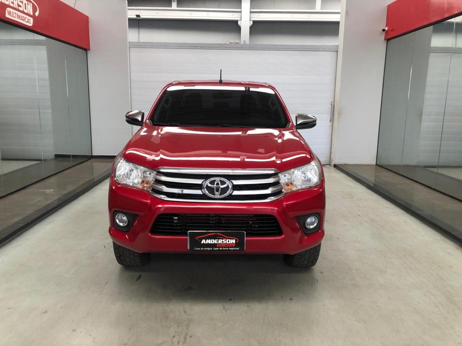Toyota HILUX 2.8 4X4 CD - foto 3