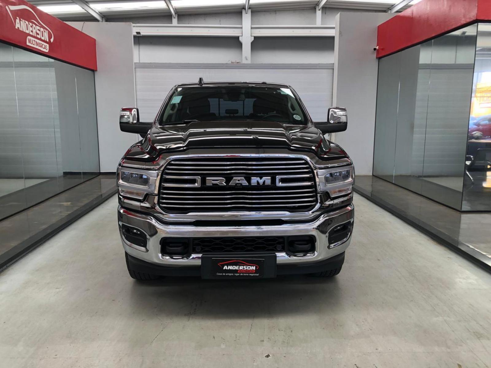 RAM 2500 6.7 I6 TURBO LARAMIE CD 4X4 - foto 3