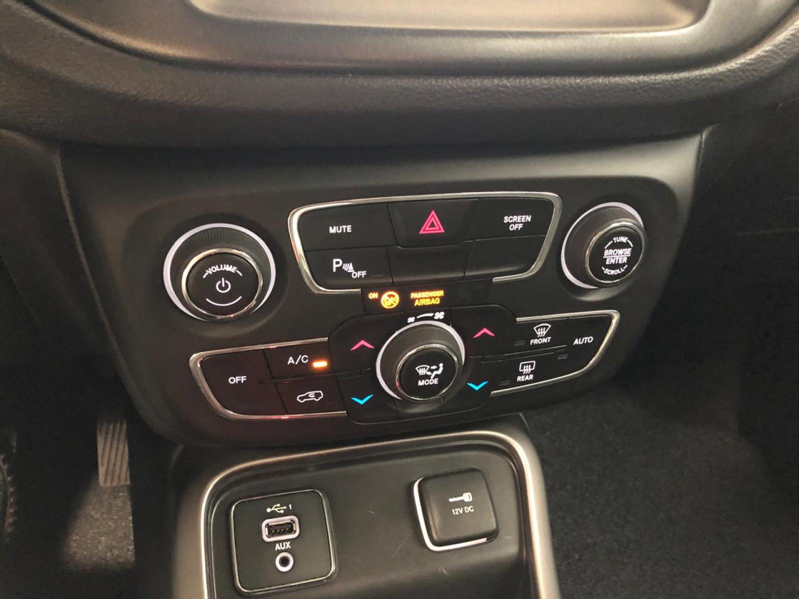 Jeep COMPASS 2.0 16V LONGITUDE - foto 14