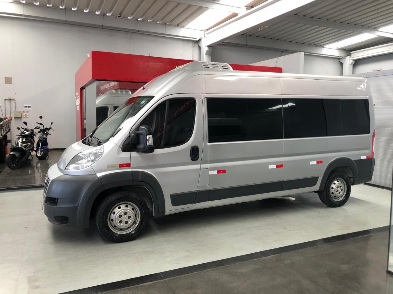 Fiat DUCATO 2.3 16 LUGARES
