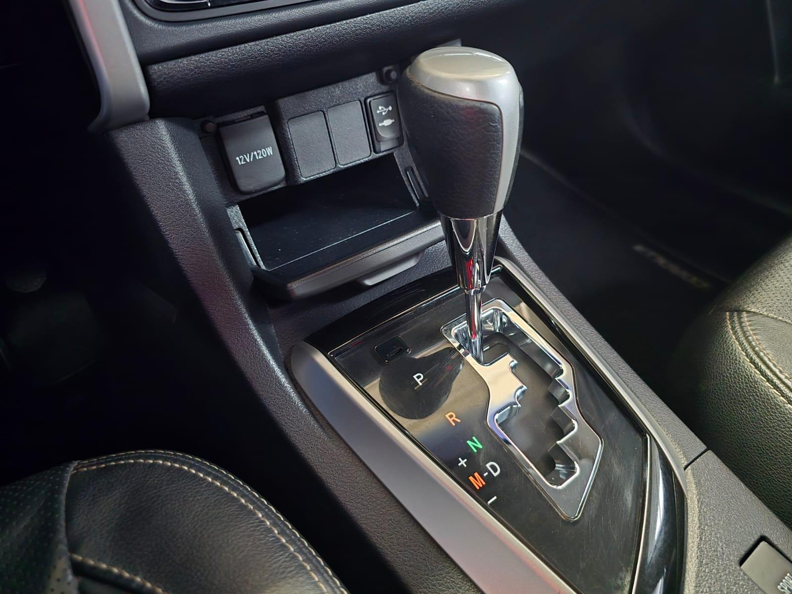 Toyota COROLLA 2.0 XEI - foto 12