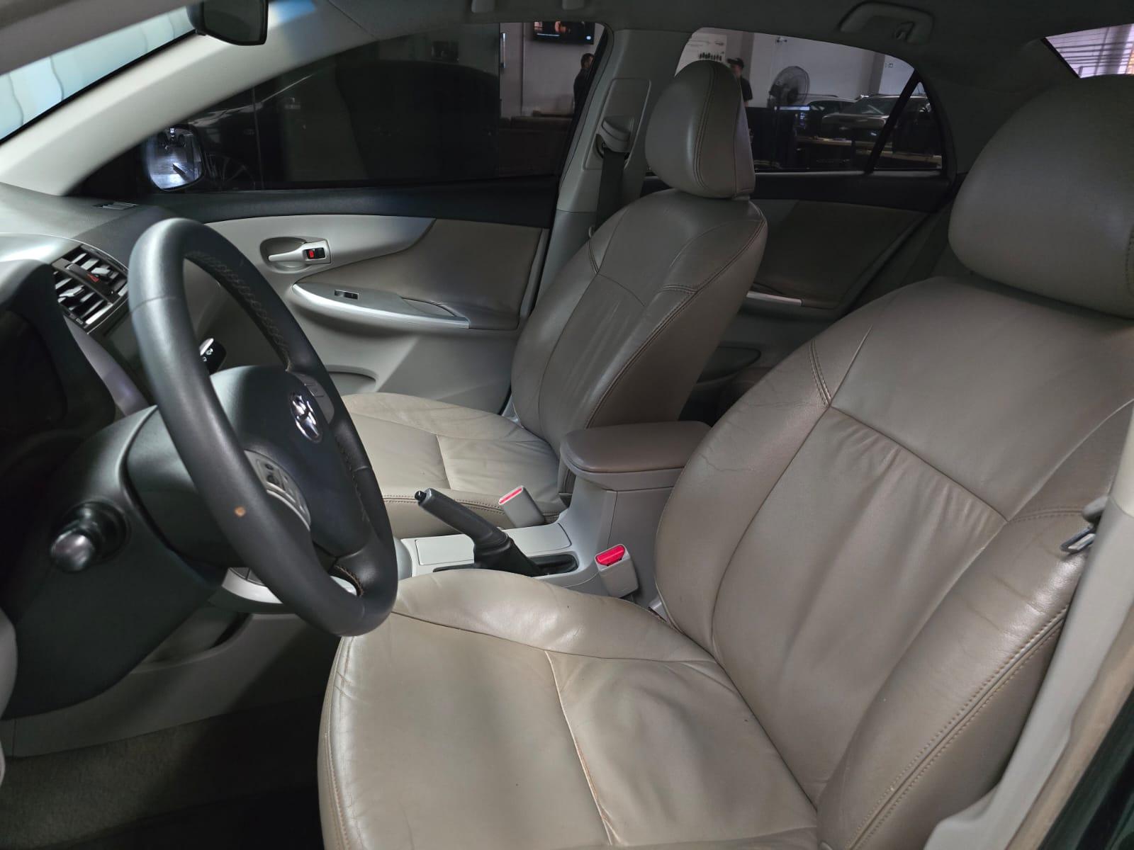 Toyota COROLLA 1.8 GLI - foto 8