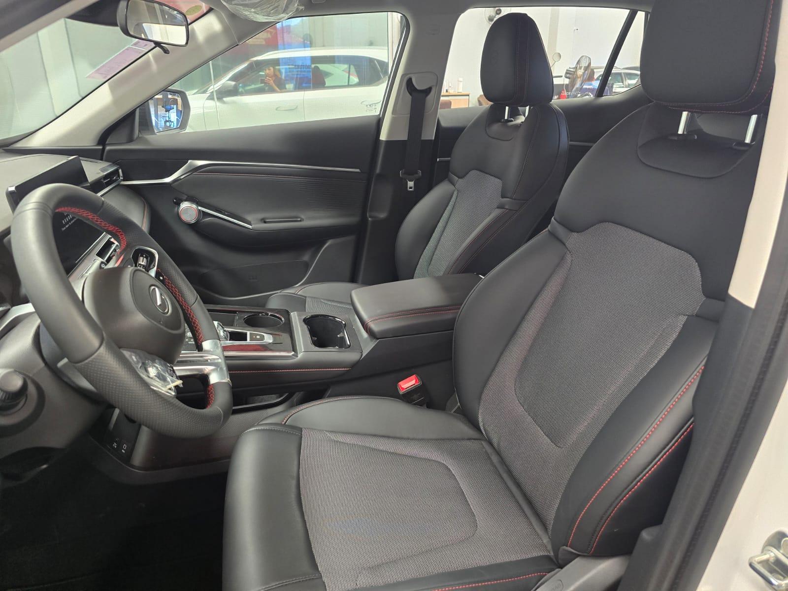 GAC GS4 2.0 HEV PREMIUM - foto 8