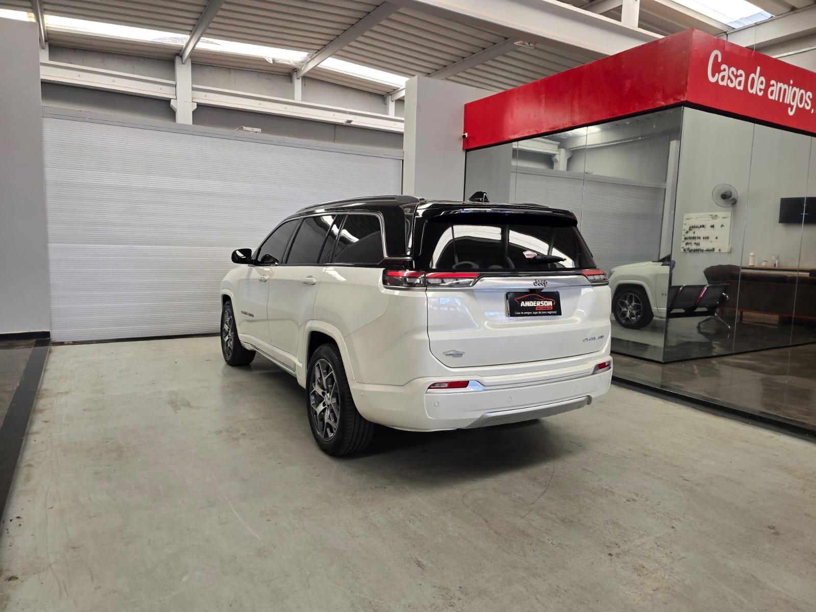 Jeep COMMANDER 1.3 T270 TURBO OVERLAND - foto 6