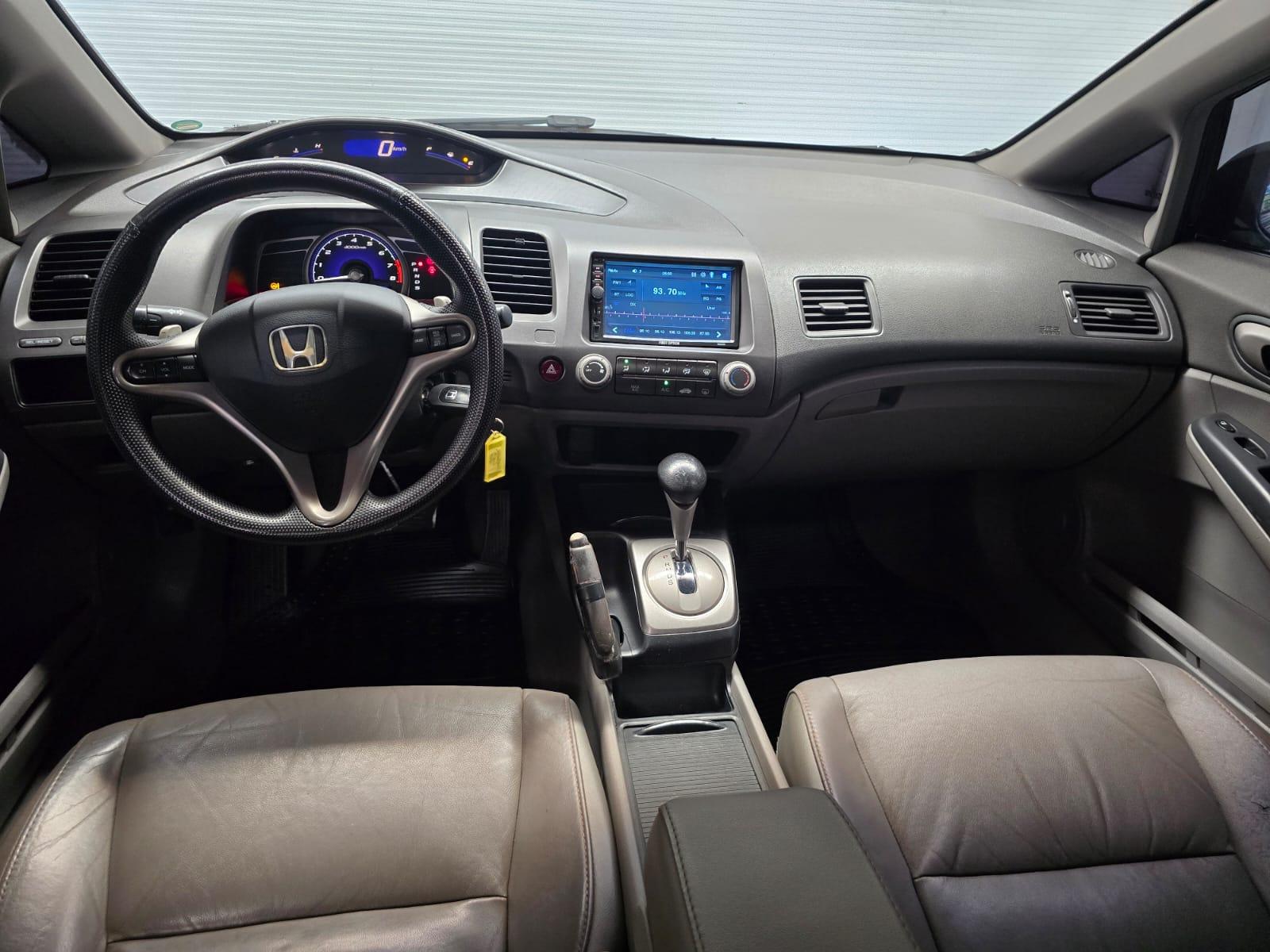 Honda CIVIC LXL - foto 7