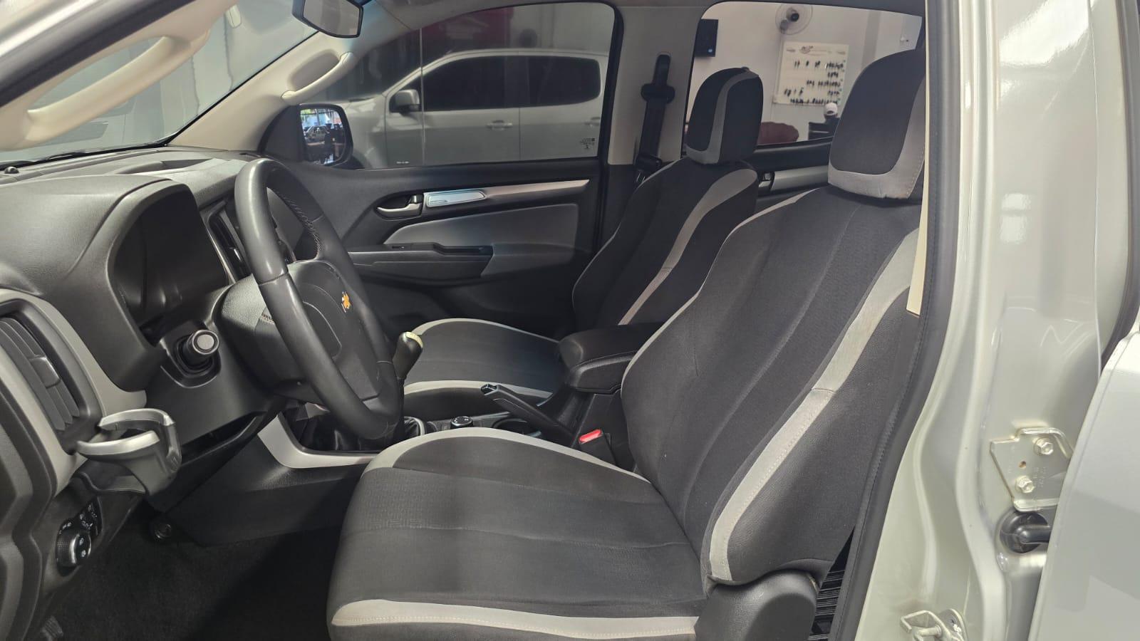 Chevrolet S10 2.8 LT 4X4 CD TURBO - foto 8