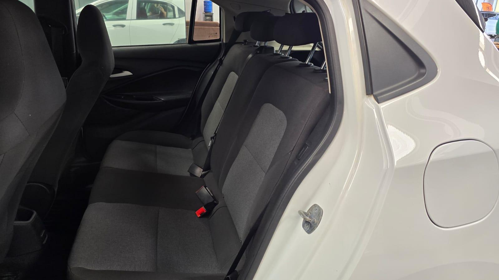 Chevrolet ONIX 1.0 HB - foto 9