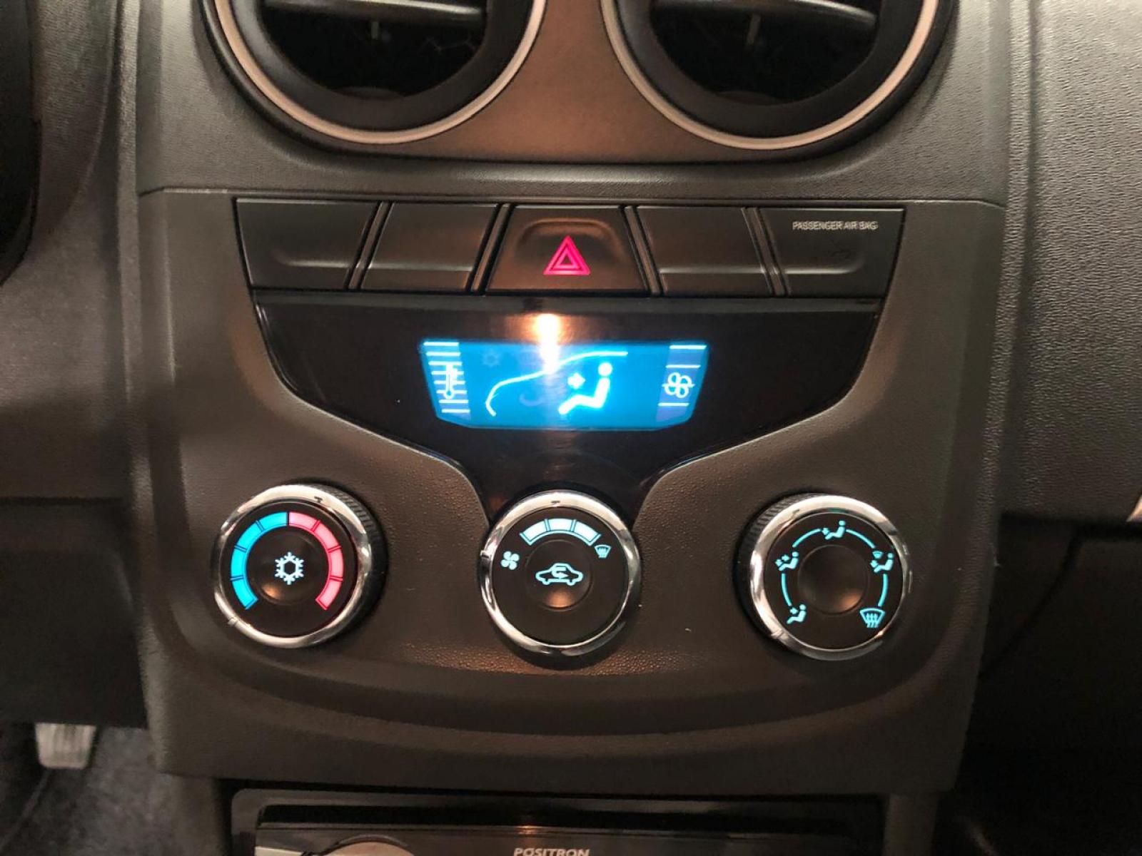 Chevrolet MONTANA LS - foto 9