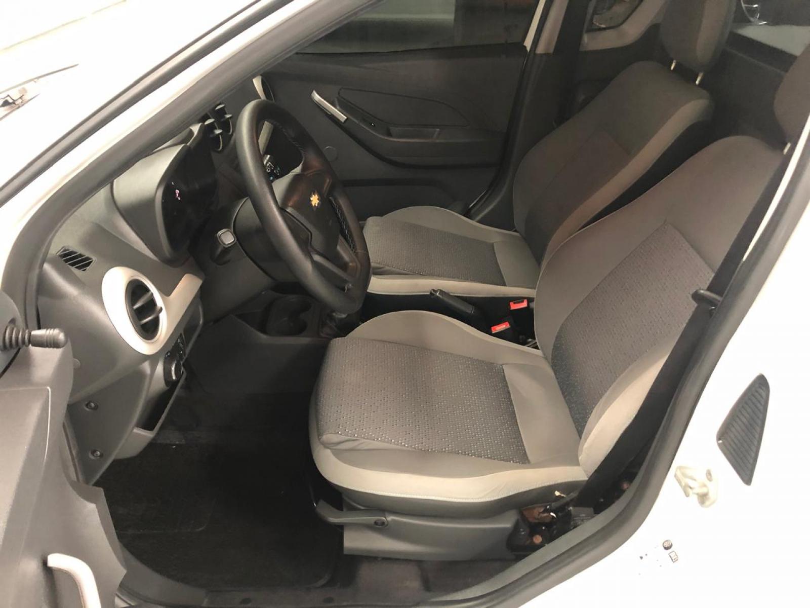 Chevrolet MONTANA LS - foto 8