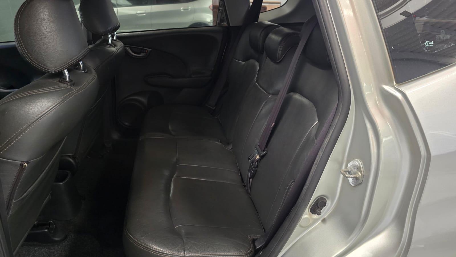 Honda FIT LXL - foto 9