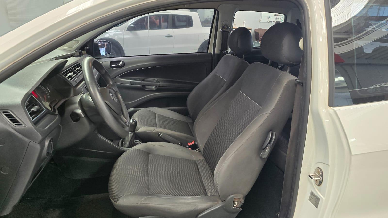 Volkswagen NOVA SAVEIRO ROBUST 1.6 CD - foto 8