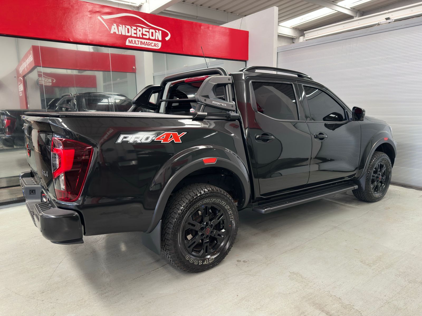 Nissan FRONTIER  - foto 4