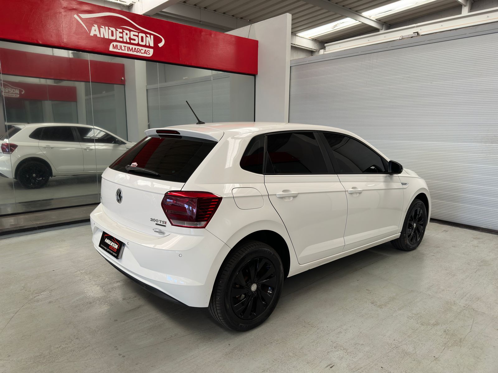 POLO CONFORTLINE a venda na Anderson Multimarcas