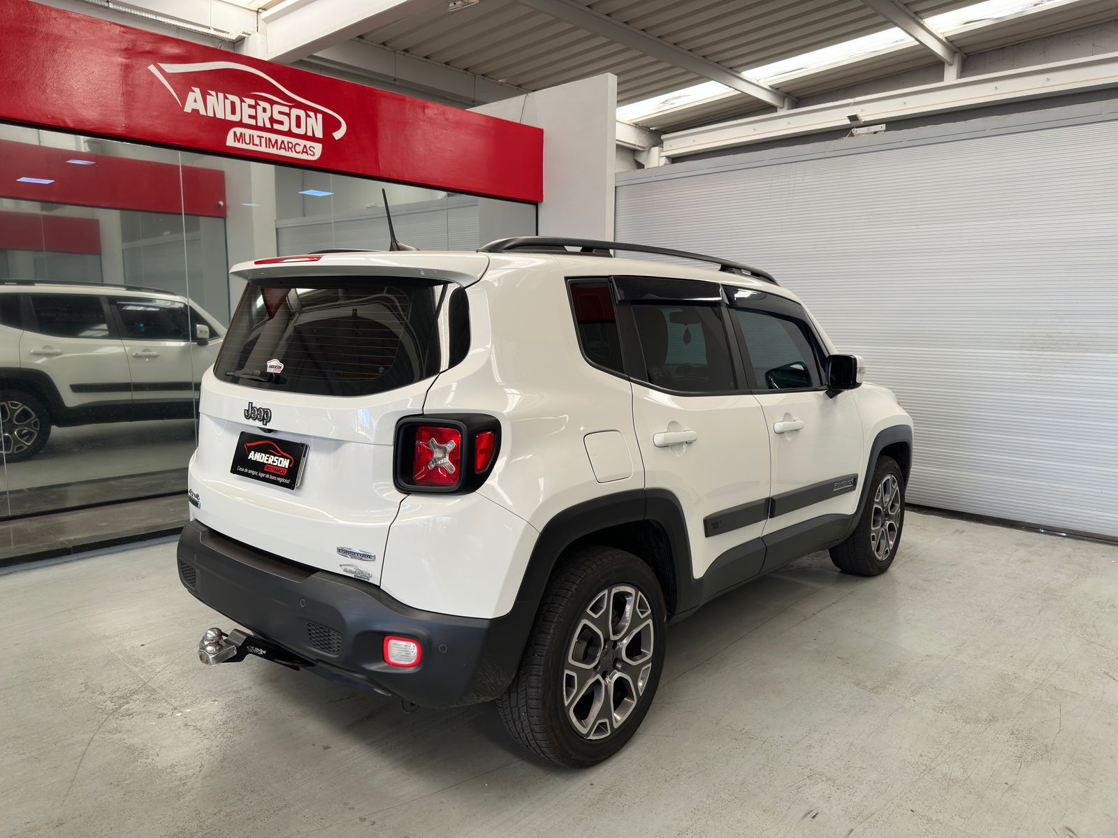 Jeep RENEGADE  - foto 4