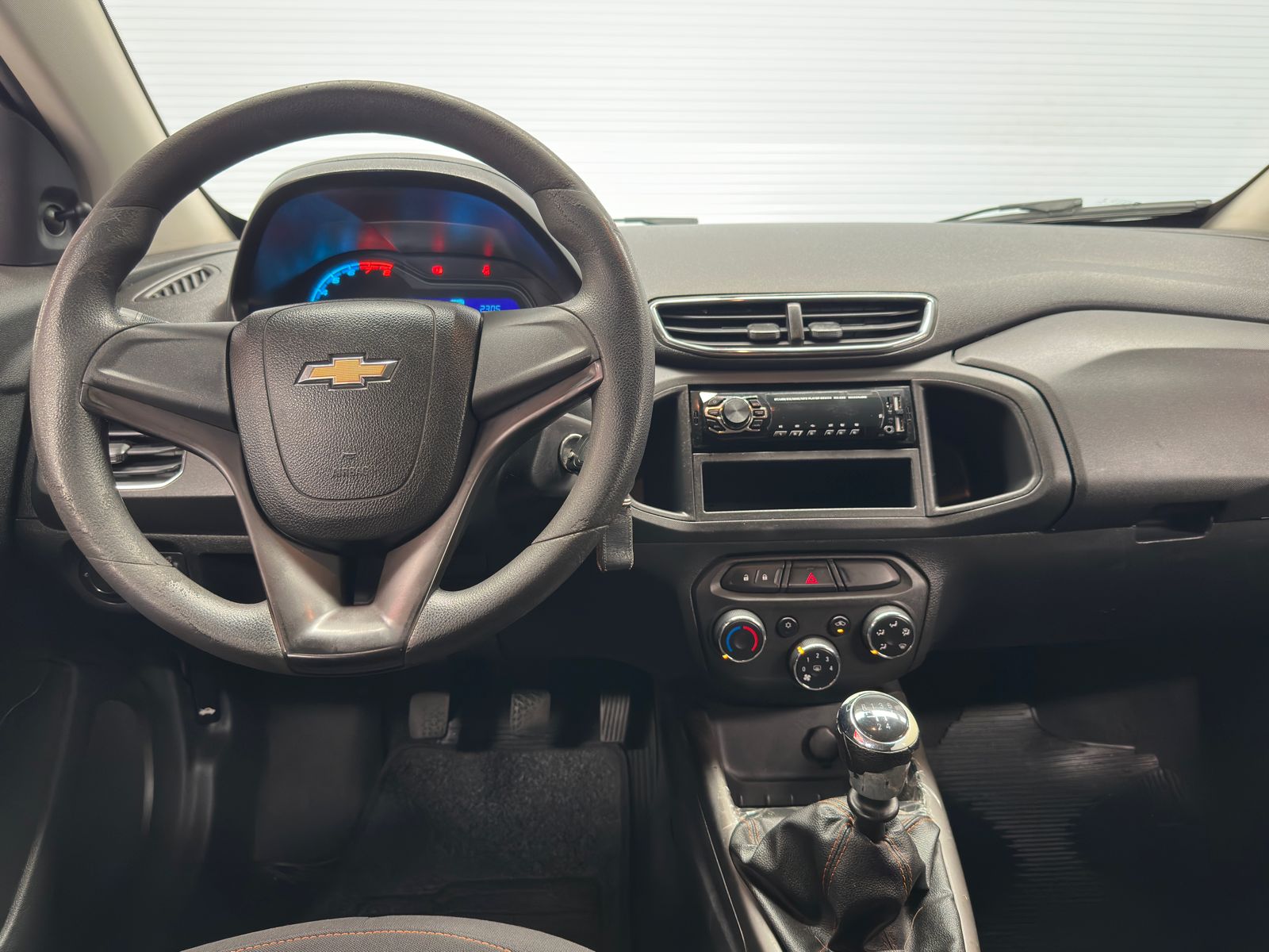 Chevrolet ONIX  - foto 9