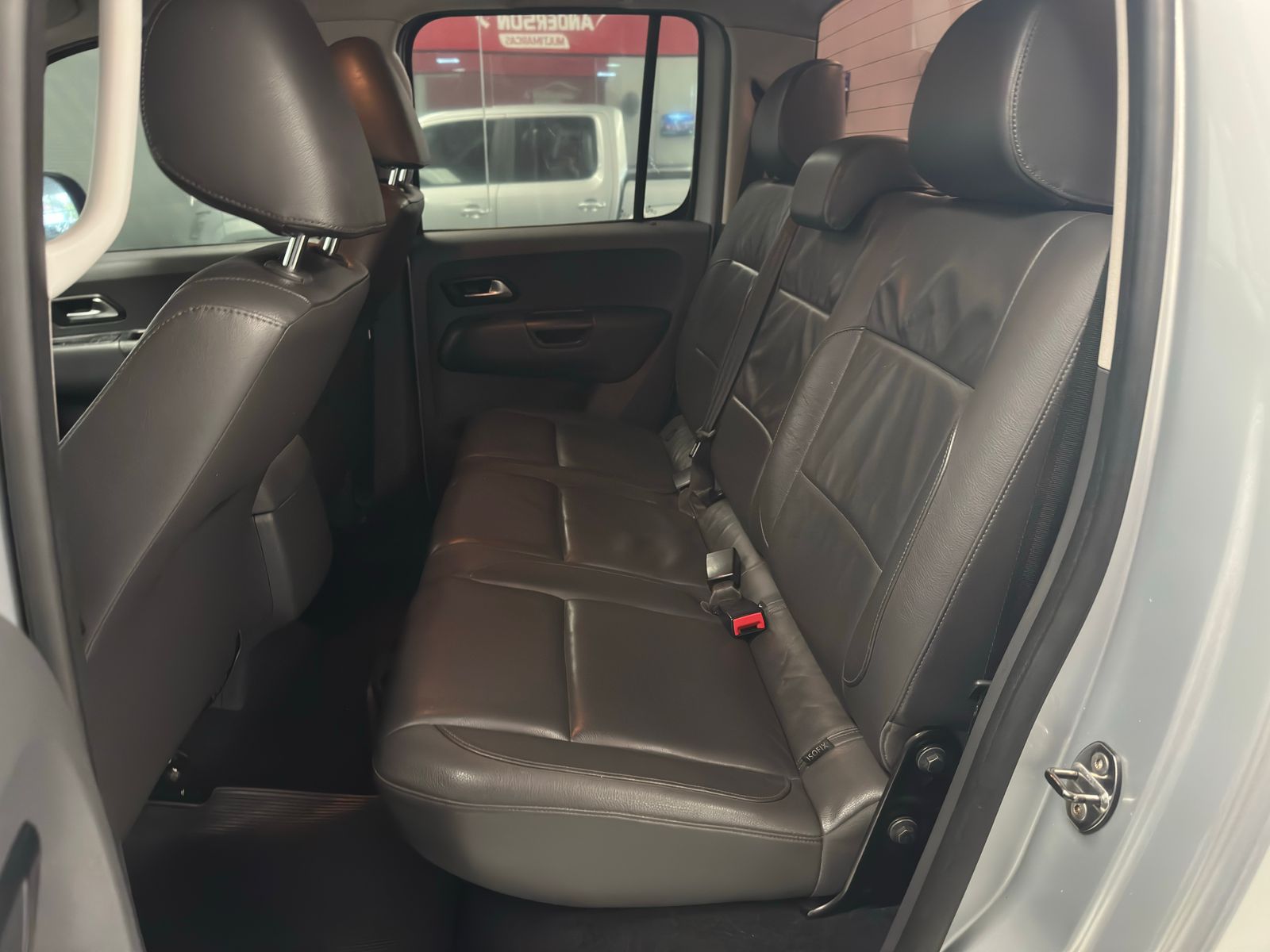 Volkswagen AMAROK - foto 8