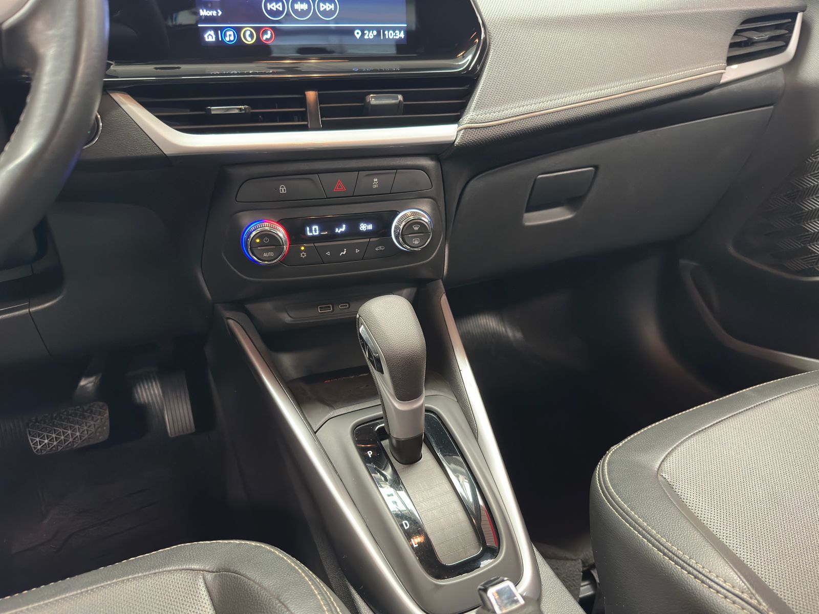 Chevrolet MONTANA - foto 10