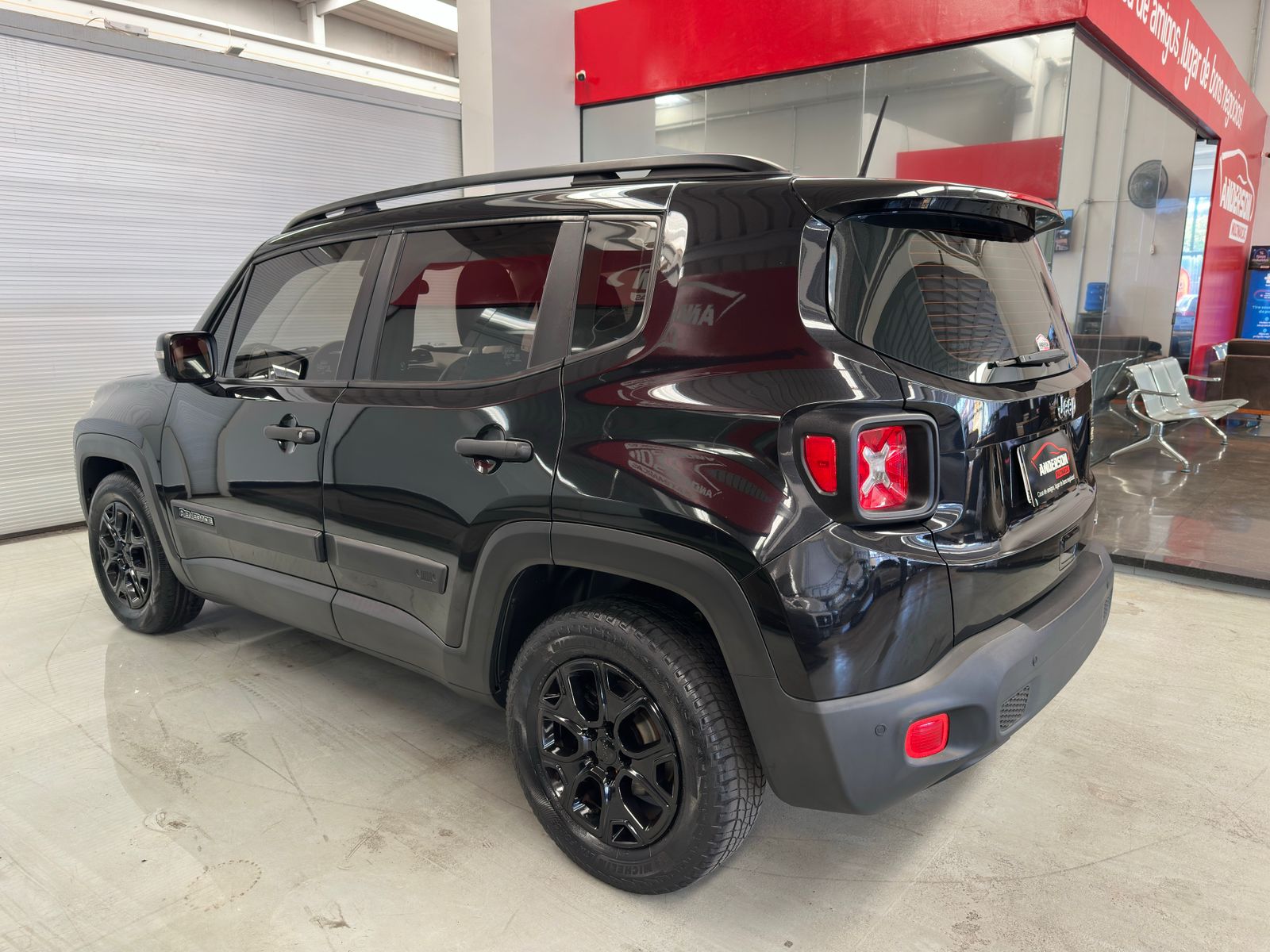 Jeep RENEGADE  - foto 5