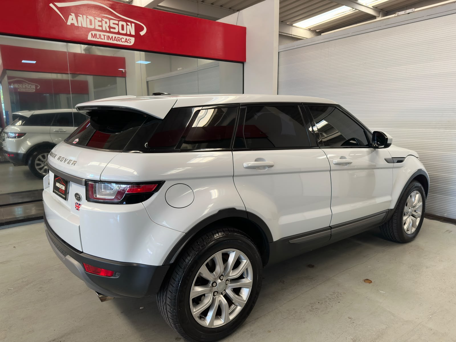 Land Rover RANGE ROVER  - foto 4