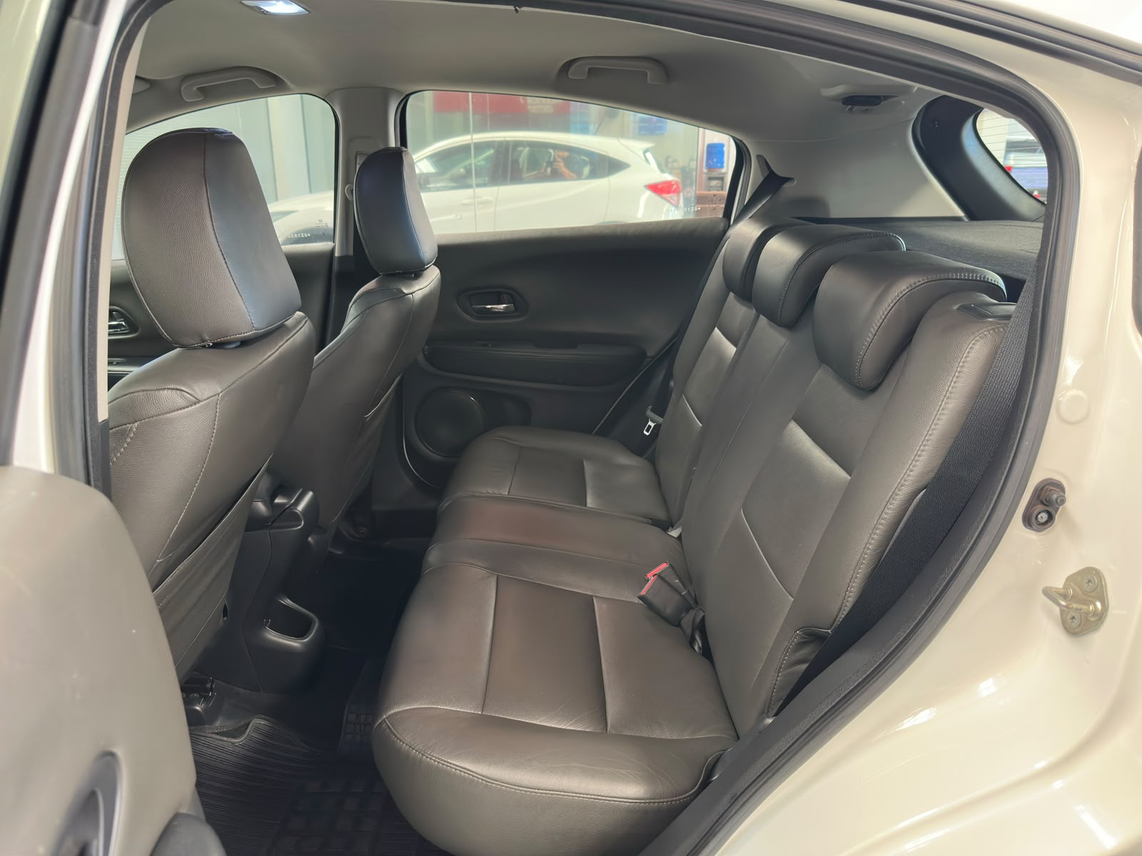 Honda HR-V  - foto 8