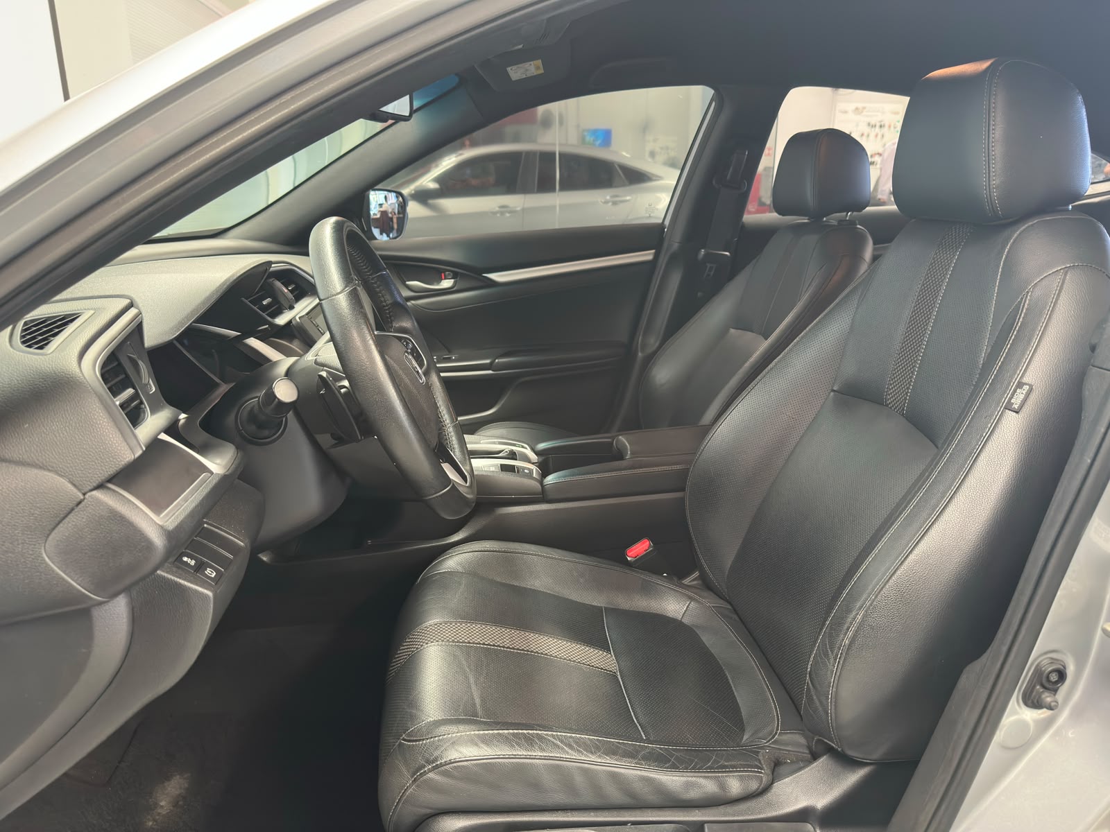 Honda CIVIC - foto 7