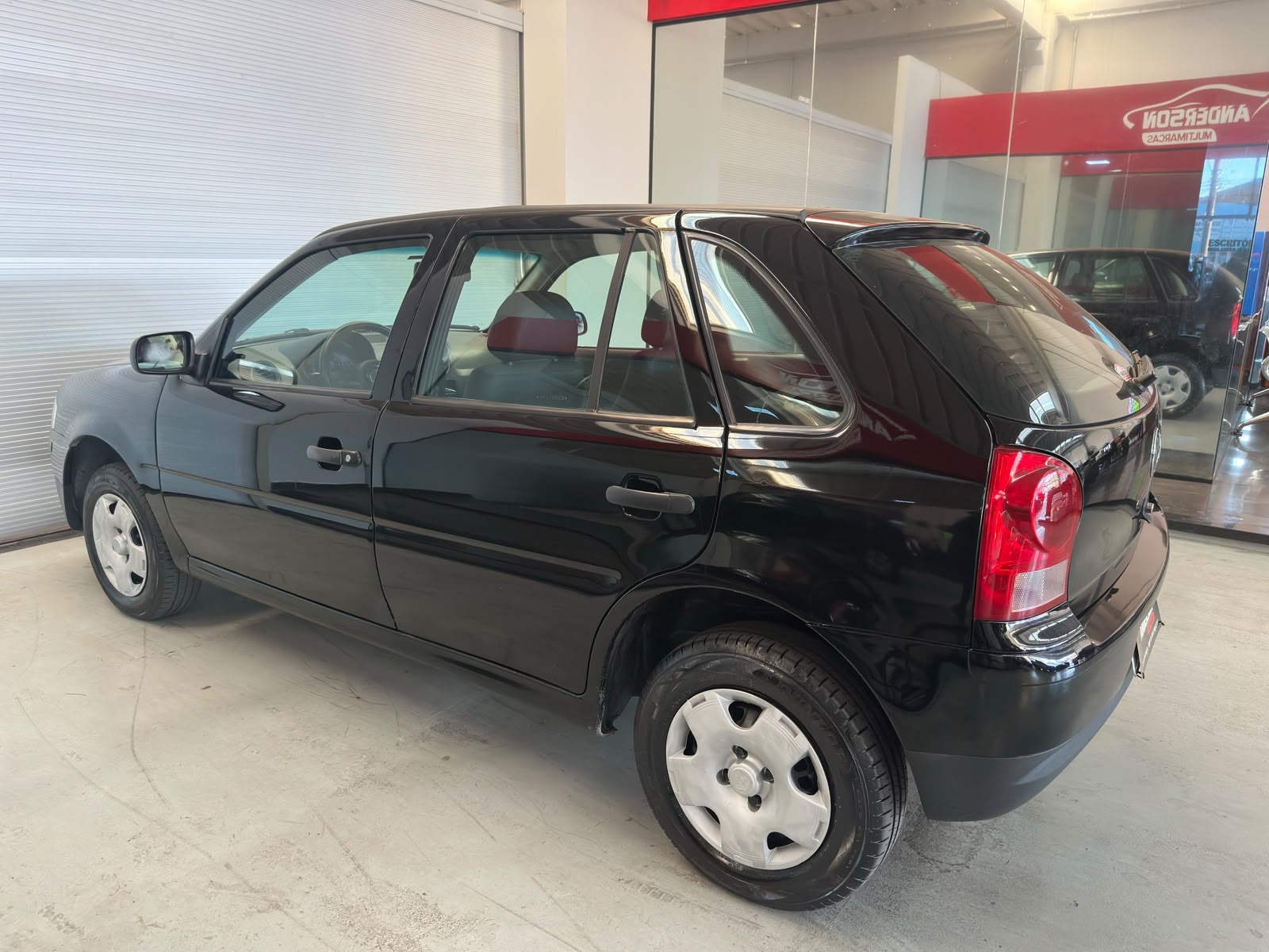 GOL 1.0 GIV a venda na Anderson Multimarcas
