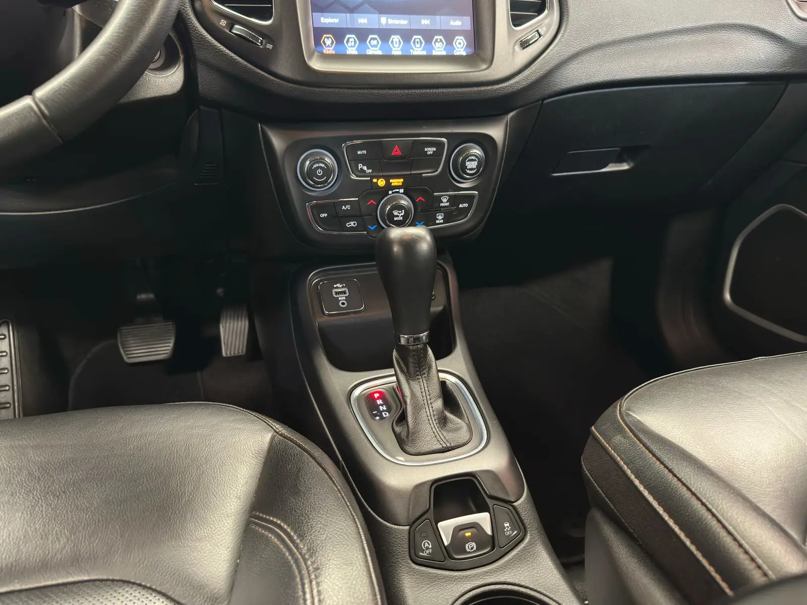 Jeep COMPASS LONGITUDE a venda na Anderson Multimarcas