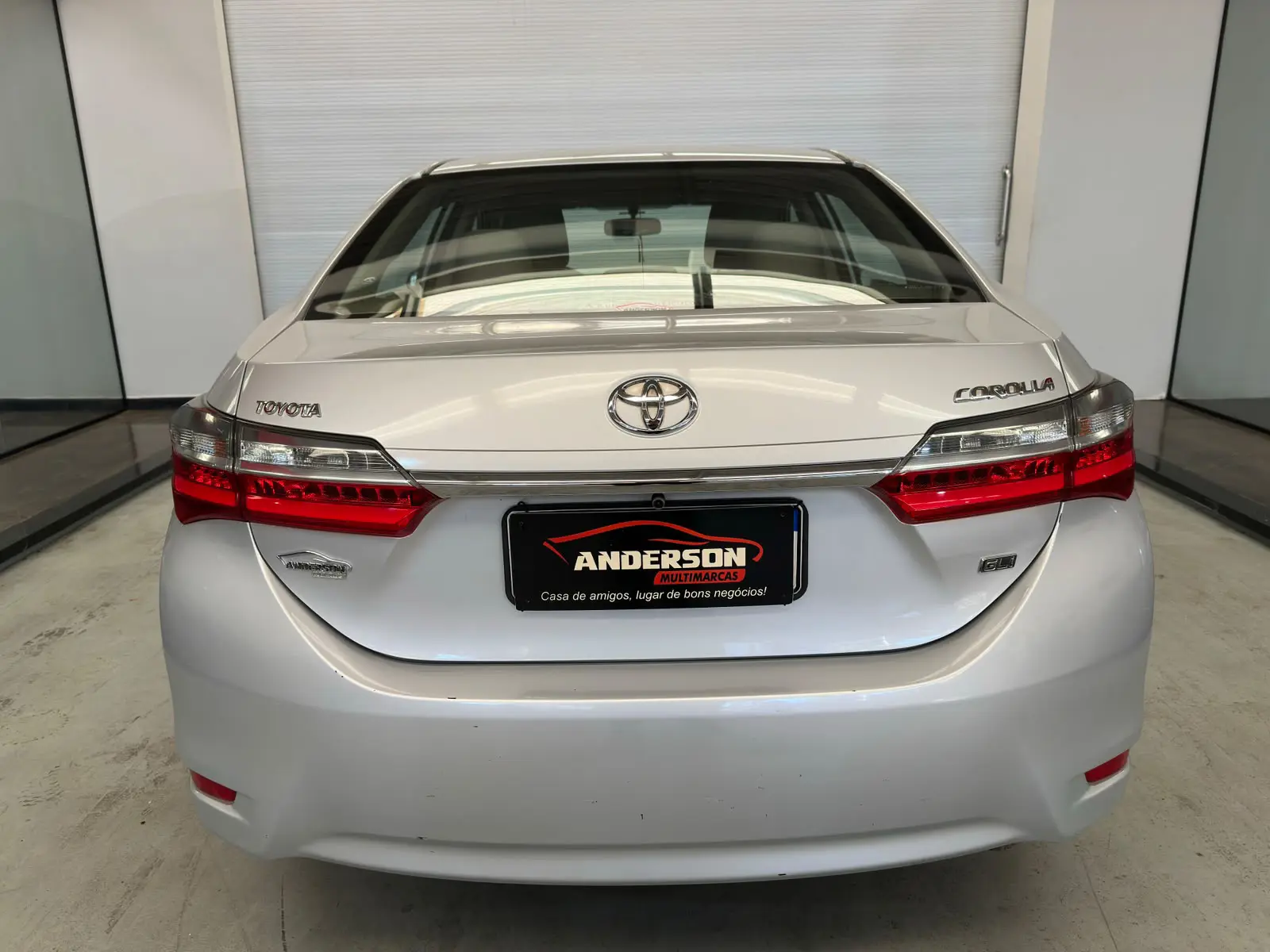 Toyota COROLLA GLI18 CVT a venda na Anderson Multimarcas