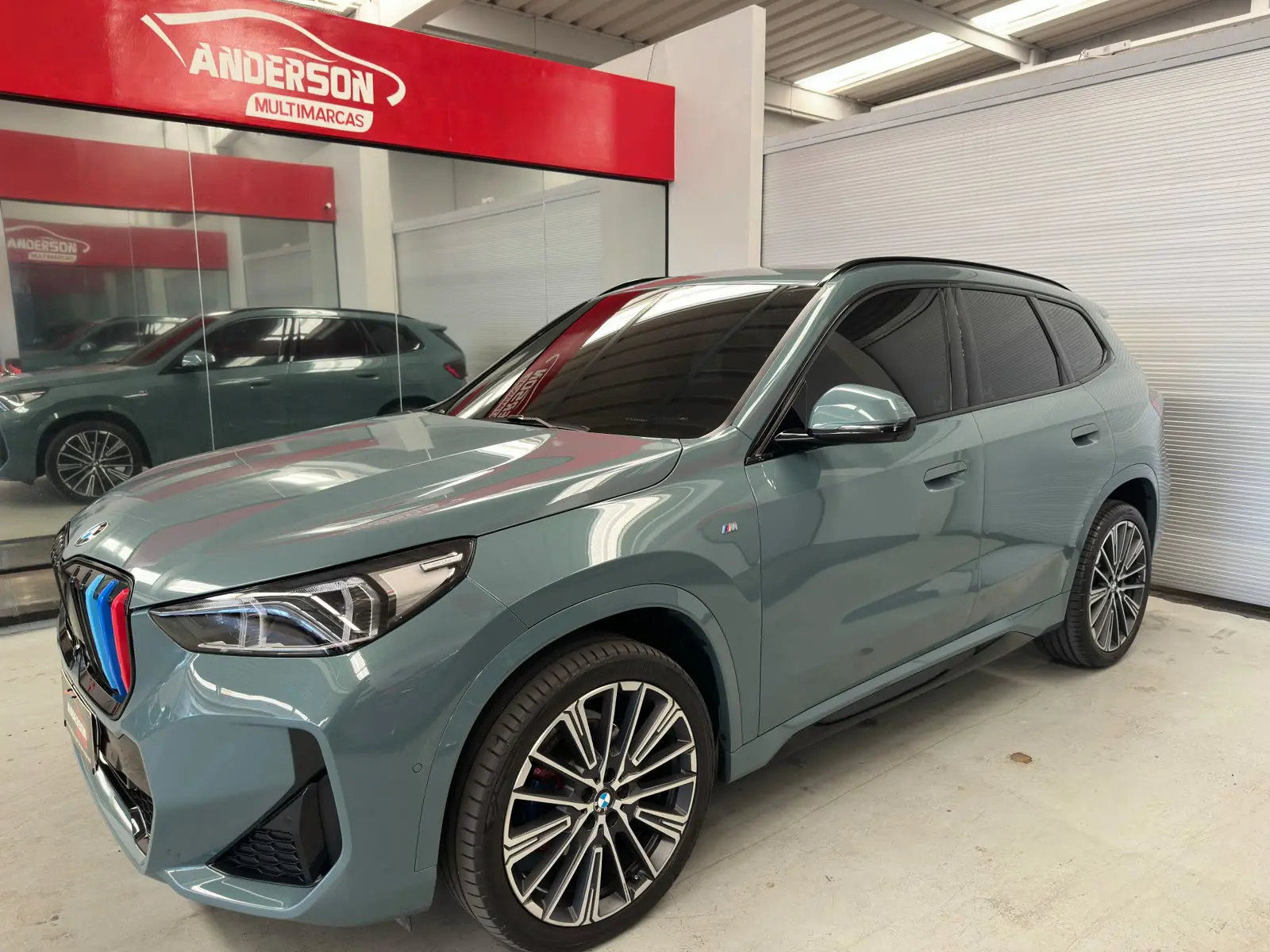 BMW X1 S20I M SPORT a venda na Anderson Multimarcas