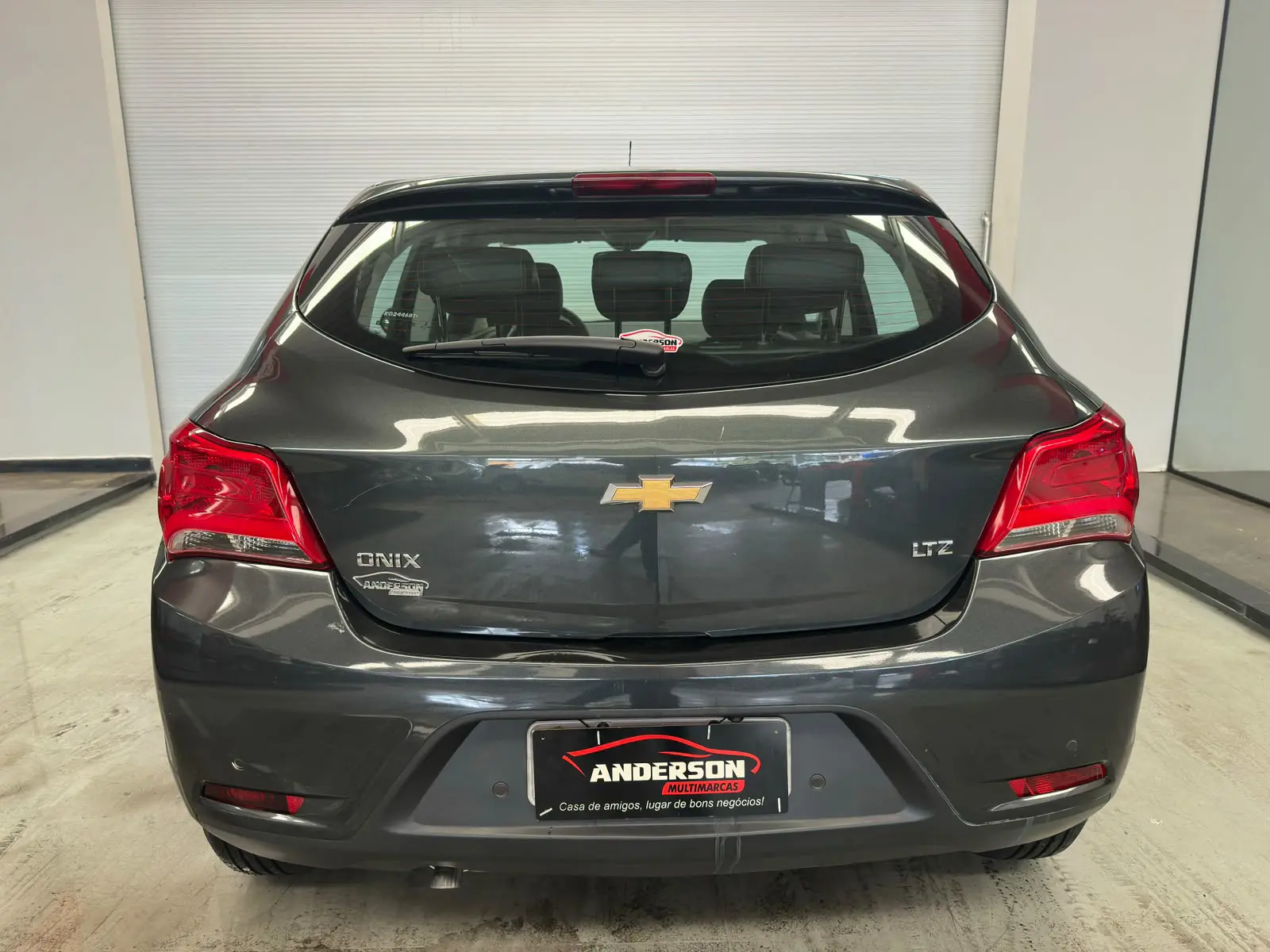 Chevrolet ONIX 1.4AT LTZ a venda na Anderson Multimarcas