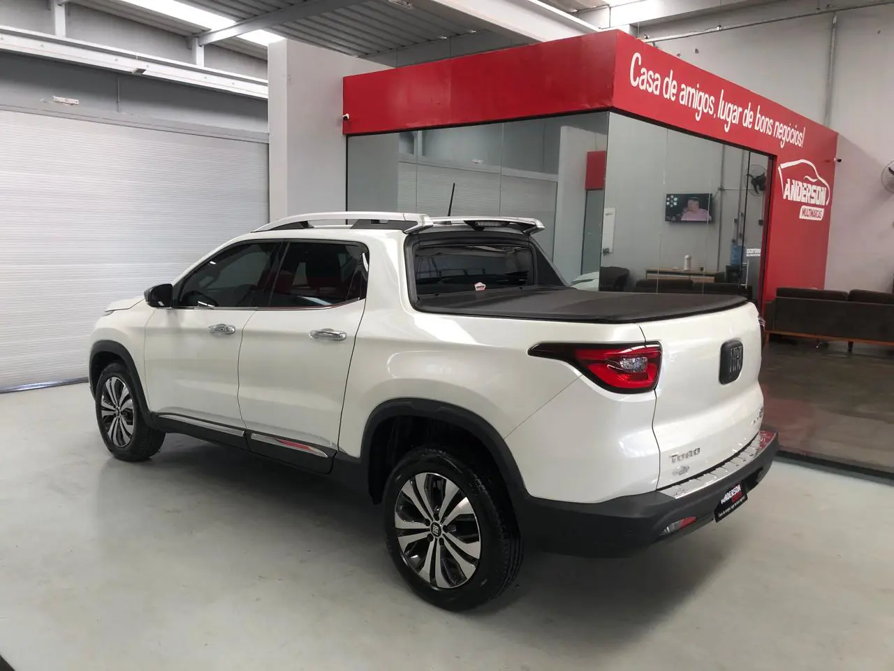 Fiat TORO VOLC T270 AT6 a venda na Anderson Multimarcas