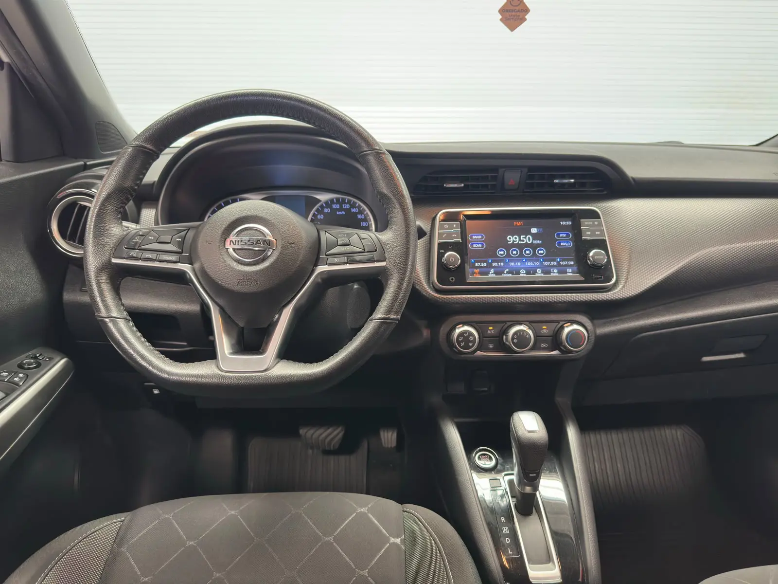 Nissan KICKS SV CVT a venda na Anderson Multimarcas