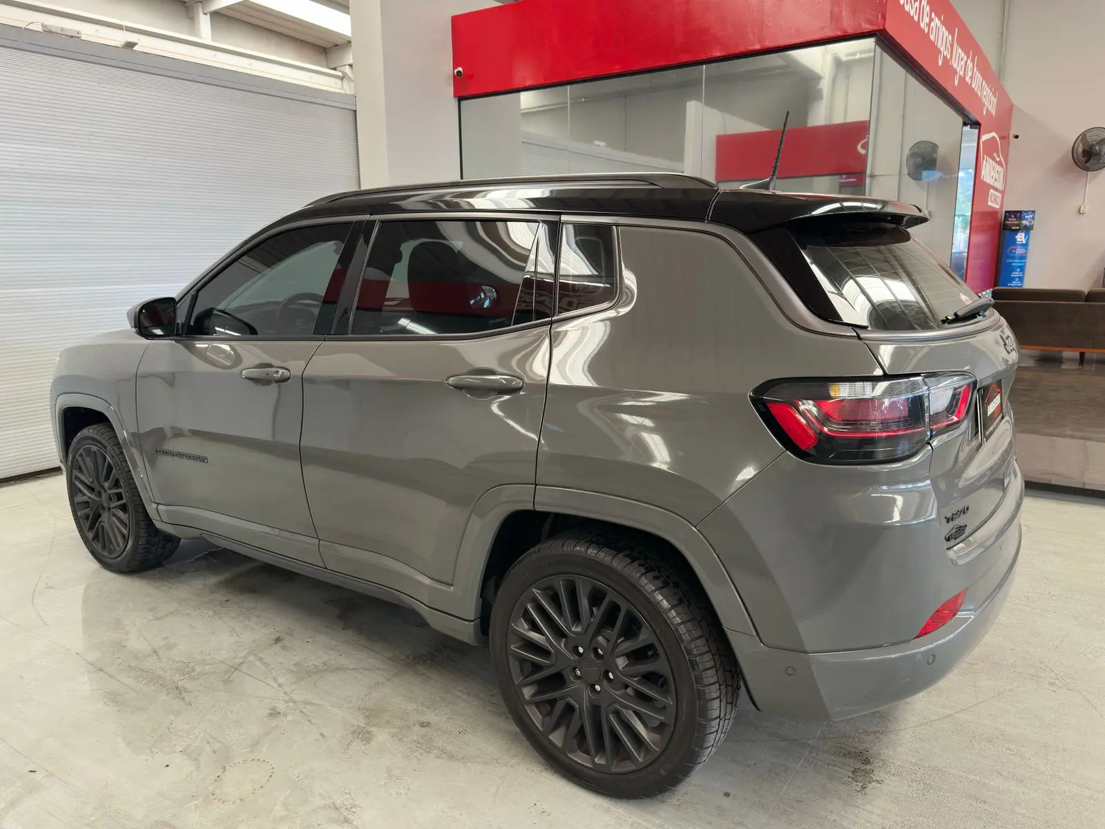 Jeep COMPASS SERIE S TF a venda na Anderson Multimarcas