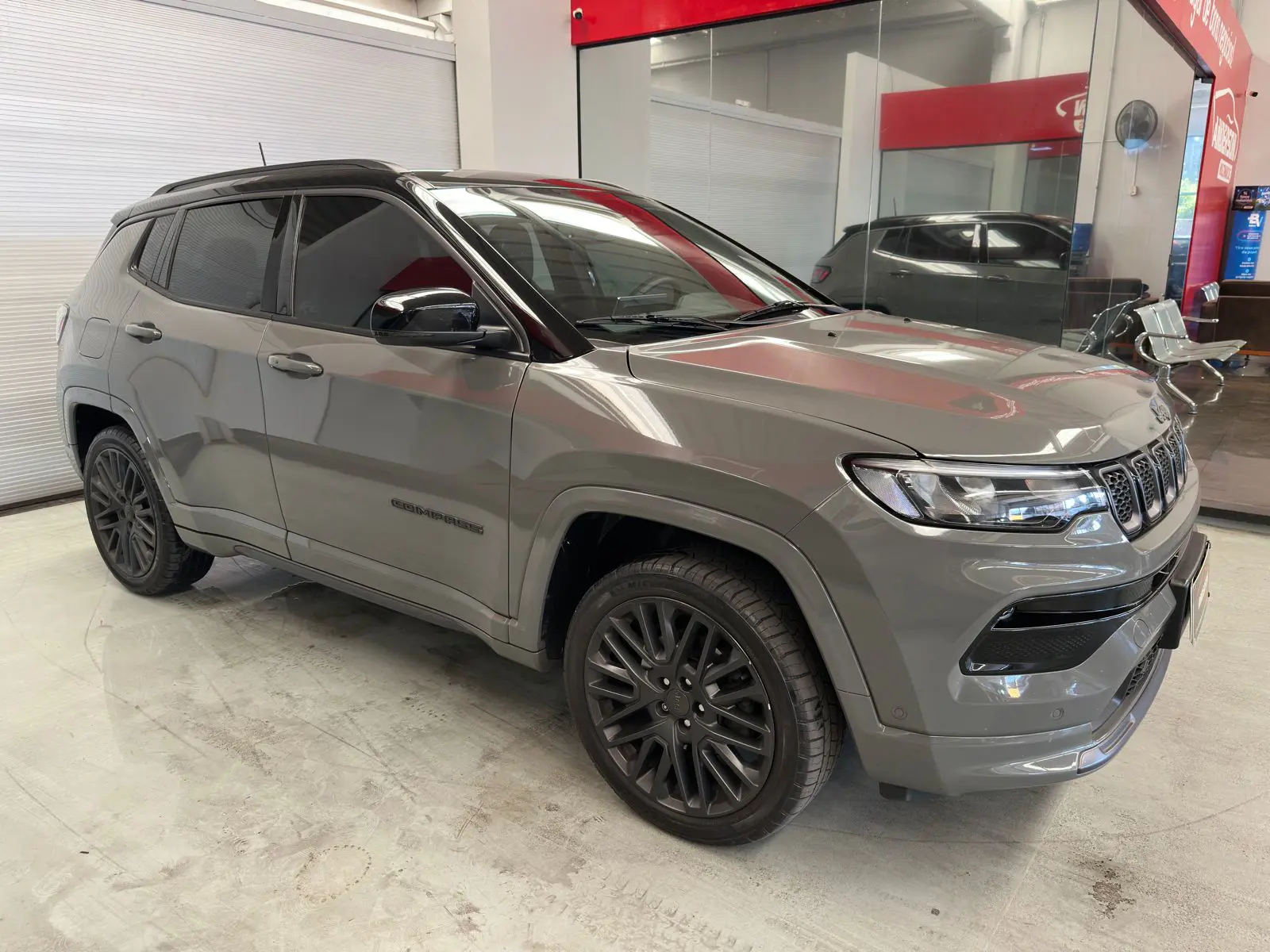 Jeep COMPASS SERIE S TF a venda na Anderson Multimarcas
